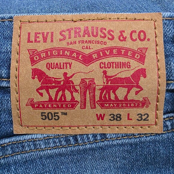 Levi's Men's 505 Jean Regular Fit Straight Leg Stretch Sizes 38x32, 40x30, 42x32 - Picture 5 of 12